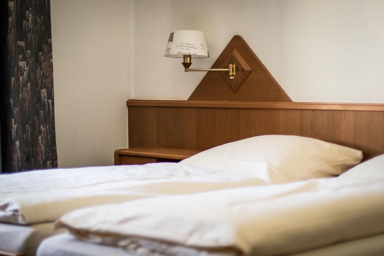 Hotel Alscher Leverkusen Bagian luar foto