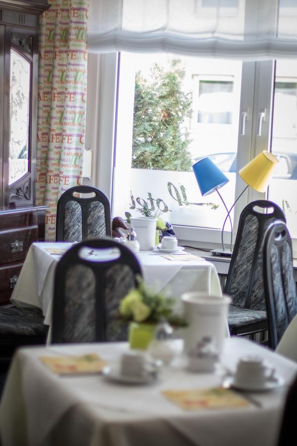 Hotel Alscher Leverkusen Bagian luar foto